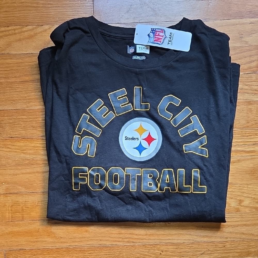 NFL Steelers Black and Gold Tee